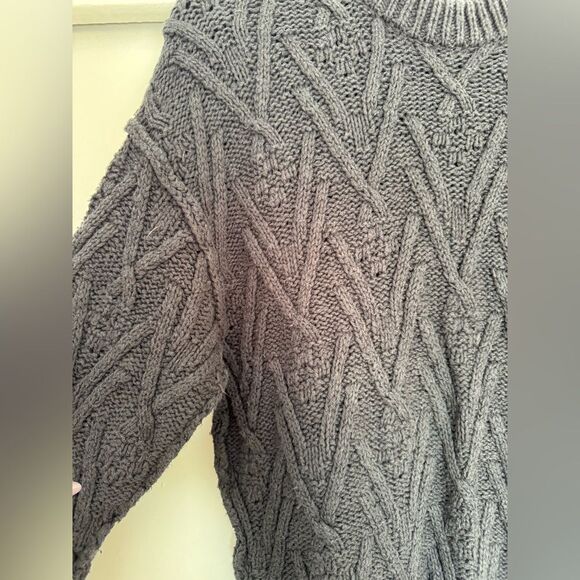 Free People Gray Isla Cable Stitch Tunic Sweater XS - Picture 4 of 5